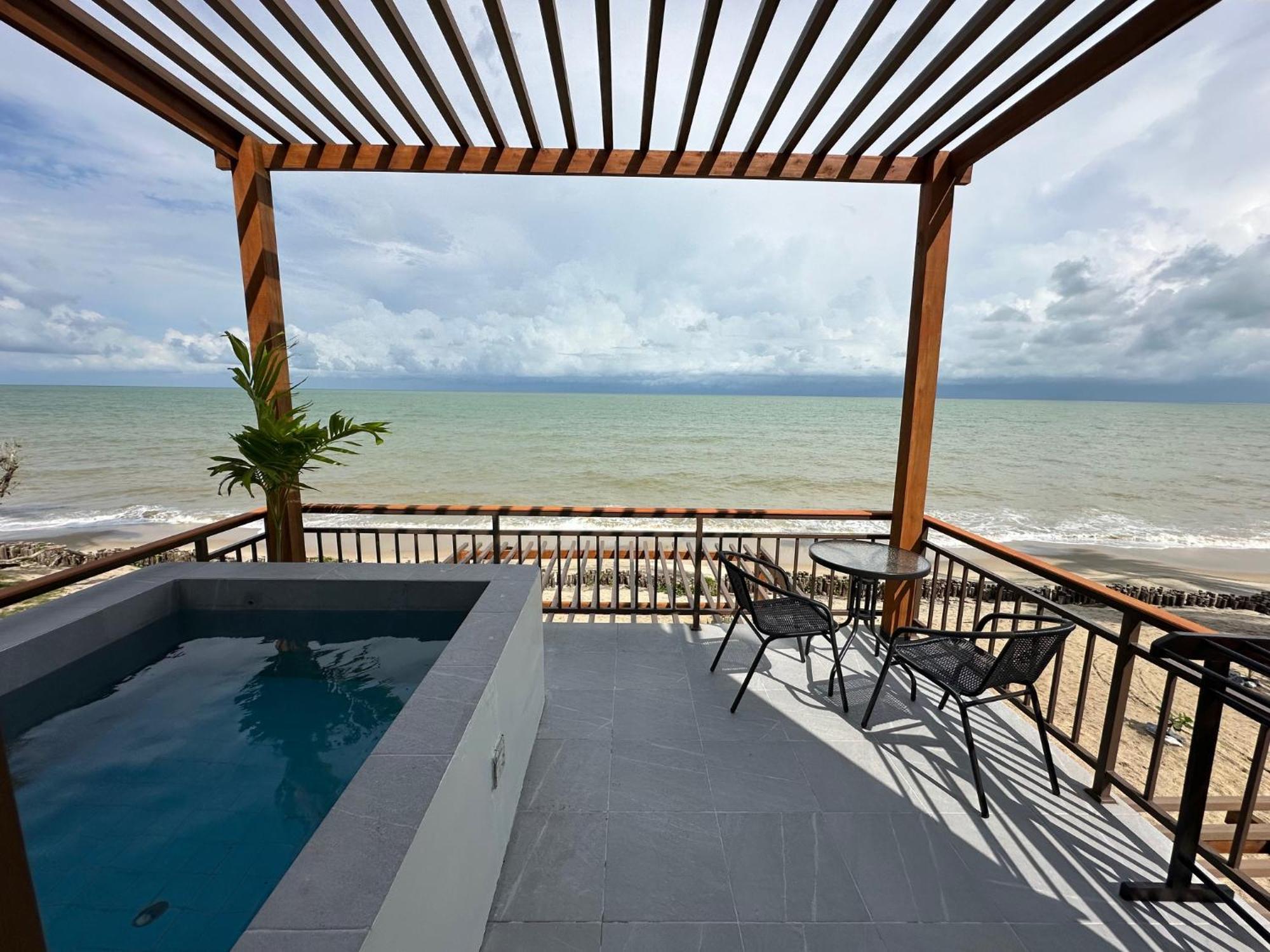 Chansi Beachresort Tha Sala Exteriör bild